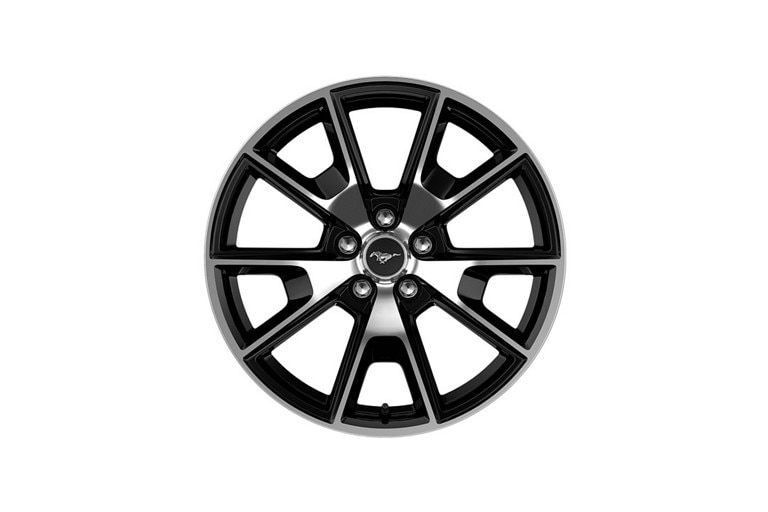 19" by 9" Machined-face Aluminum wheel with Low-gloss Ebony-painted pockets