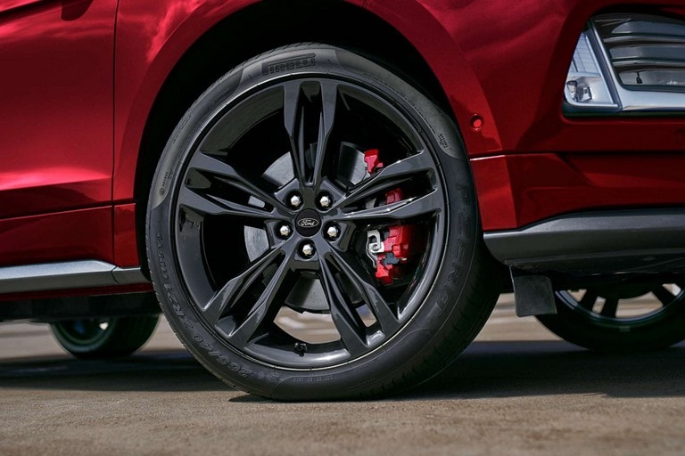 2023 Ford Edge® with ST Performance Brake Package