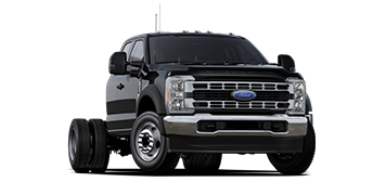 2023 Ford Super Duty® Chassis Cab F-550® XLT model shown